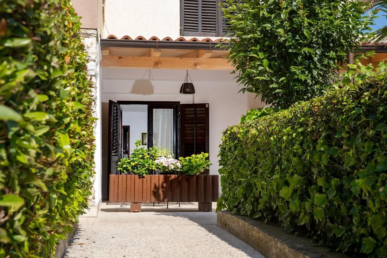 Studio Luka Rovinj Apartment